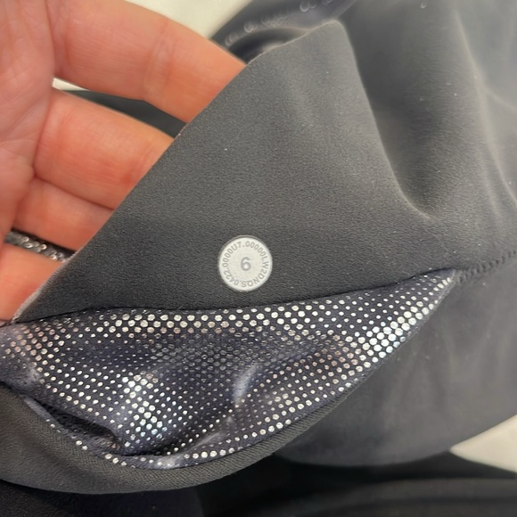 lululemon Align Bra Shine Light Support Size 6 Graphite Grey Dot Foil - Picture 5 of 5